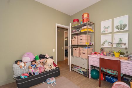 Apartamento à venda com 240m², 3 quartos e 3 vagasQuarto 