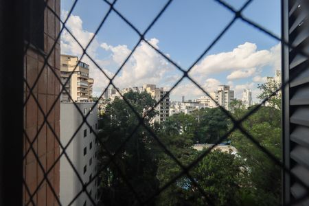 Apartamento à venda com 240m², 3 quartos e 3 vagasVista da Suíte 2