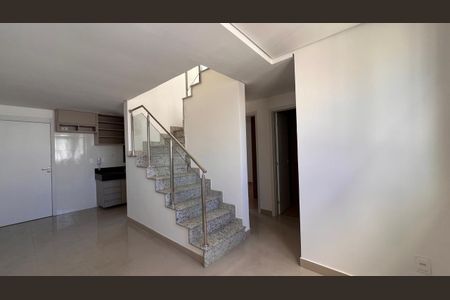 Apartamento à venda com 107m², 2 quartos e 2 vagas Apartamento à venda com 107m², 2 quartos e 2 vagasSala