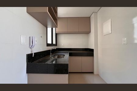 Apartamento à venda com 107m², 2 quartos e 2 vagas Apartamento à venda com 107m², 2 quartos e 2 vagasCozinha