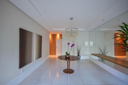 Apartamento à venda com 70m², 1 quarto e 2 vagasHall Social