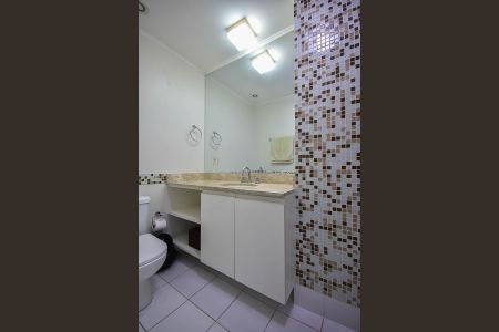 Apartamento à venda com 70m², 1 quarto e 2 vagasBanheiro Suíte