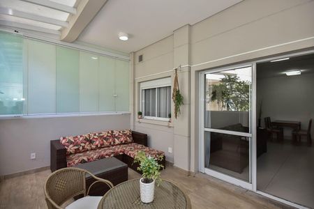 Apartamento à venda com 70m², 1 quarto e 2 vagasVaranda