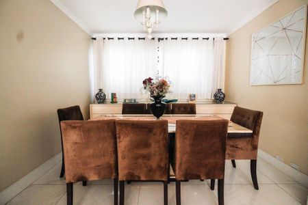 Casa à venda com 700m², 3 quartos e 5 vagasSala de jantar