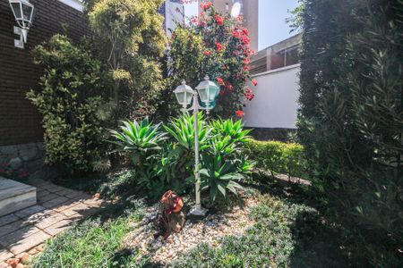 Casa à venda com 700m², 3 quartos e 5 vagasÁrea Externa