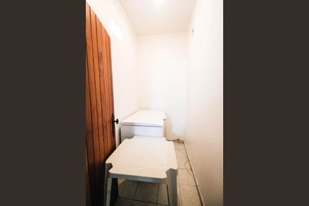 Casa à venda com 700m², 3 quartos e 5 vagasQuarto de serviço 3