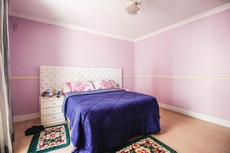 Casa à venda com 700m², 3 quartos e 5 vagasSuíte 2