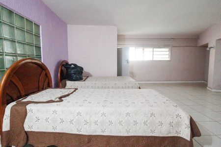 Casa à venda com 700m², 3 quartos e 5 vagasQuarto de serviço 2