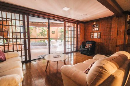 Casa à venda com 700m², 3 quartos e 5 vagasSala de estar