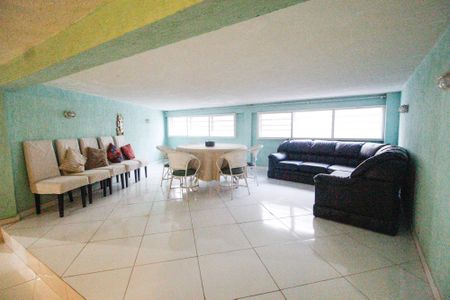 Casa à venda com 700m², 3 quartos e 5 vagasÁrea de Lazer