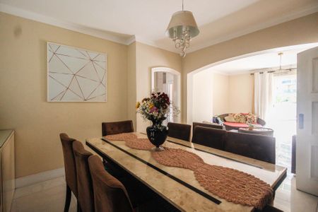 Casa à venda com 700m², 3 quartos e 5 vagasSala de jantar