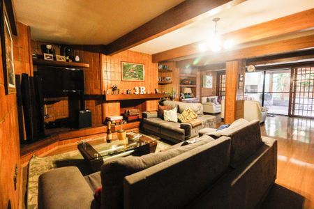 Casa à venda com 700m², 3 quartos e 5 vagasSala de estar