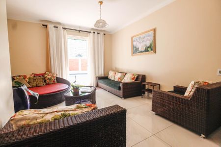 Casa à venda com 700m², 3 quartos e 5 vagasSala