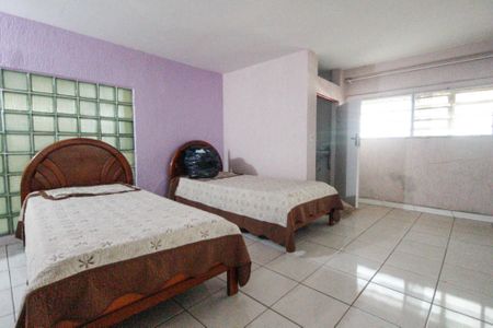 Casa à venda com 700m², 3 quartos e 5 vagasQuarto de serviço 2