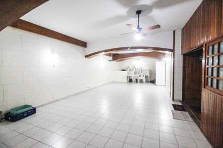 Casa à venda com 700m², 3 quartos e 5 vagasGaragem