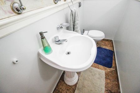 Casa à venda com 700m², 3 quartos e 5 vagasLavabo