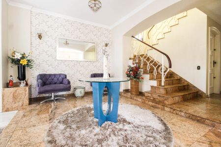 Casa à venda com 700m², 3 quartos e 5 vagasSala