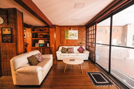 Casa à venda com 700m², 3 quartos e 5 vagasSala de estar