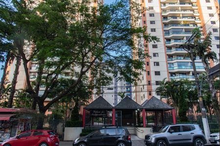 Apartamento à venda com 140m², 3 quartos e 3 vagas Apartamento à venda com 140m², 3 quartos e 3 vagasFachada