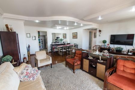 Apartamento à venda com 140m², 3 quartos e 3 vagas Apartamento à venda com 140m², 3 quartos e 3 vagasSala