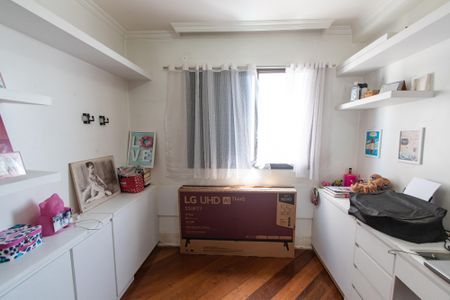 Apartamento à venda com 140m², 3 quartos e 3 vagas Apartamento à venda com 140m², 3 quartos e 3 vagasQuarto