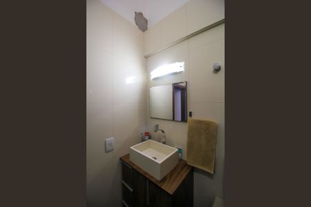 Casa à venda com 136m², 2 quartos e 3 vagasBanheiro