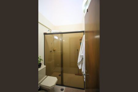 Casa à venda com 136m², 2 quartos e 3 vagasBanheiro