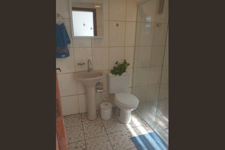 Casa à venda com 136m², 2 quartos e 3 vagasBanheiro 2