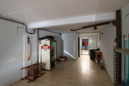 Casa à venda com 136m², 2 quartos e 3 vagasGaragem