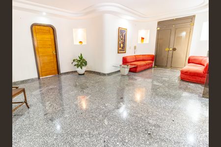 Apartamento à venda com 300m², 4 quartos e 5 vagasÁrea comum - Hall