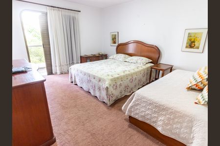 Apartamento à venda com 300m², 4 quartos e 5 vagasSuíte 1