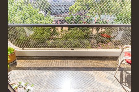 Apartamento à venda com 300m², 4 quartos e 5 vagasVaranda - Sala