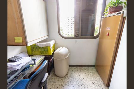 Apartamento à venda com 300m², 4 quartos e 5 vagasEscritório