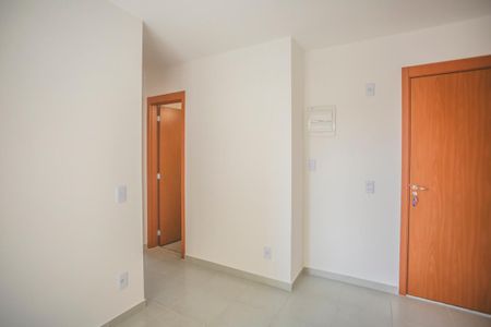 Apartamento para alugar com 34m², 2 quartos e sem vaga Apartamento para alugar com 34m², 2 quartos e sem vagaSala