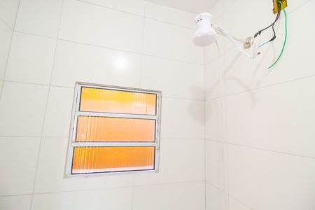Casa de condomínio para alugar com 55m², 2 quartos e 1 vagaBanheiro