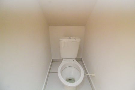Casa de condomínio para alugar com 55m², 2 quartos e 1 vagaLavabo