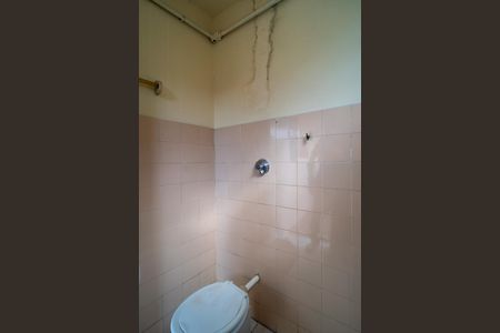 Casa para alugar com 260m², 3 quartos e 4 vagas Casa para alugar com 260m², 3 quartos e 4 vagasBanheiro de serviço