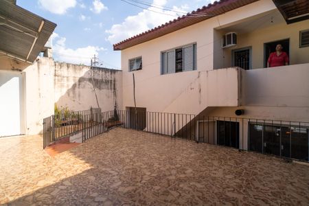 Casa para alugar com 260m², 3 quartos e 4 vagas Casa para alugar com 260m², 3 quartos e 4 vagasArea Externa