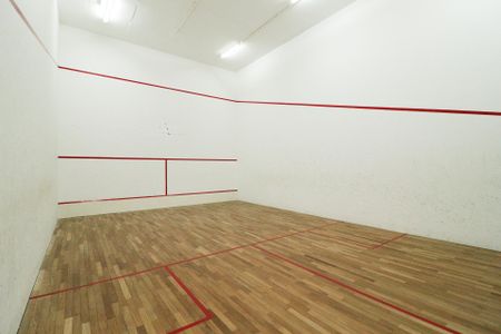 Apartamento à venda com 65m², 1 quarto e 2 vagasÁrea comum - Quadra de Squash