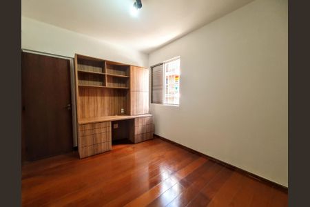 Apartamento à venda com 142m², 4 quartos e 2 vagasQuarto 2
