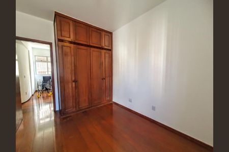 Apartamento à venda com 142m², 4 quartos e 2 vagasQuarto 3