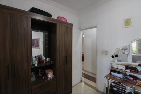 Casa à venda com 530m², 6 quartos e 4 vagasQuarto 1