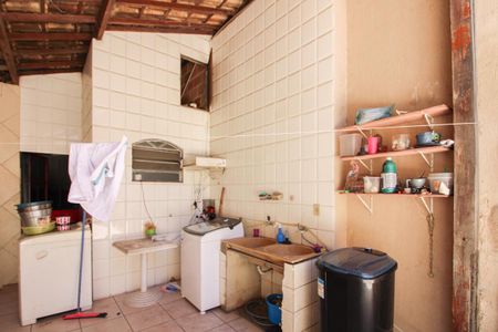 Casa à venda com 530m², 6 quartos e 4 vagasÁrea de Serviço