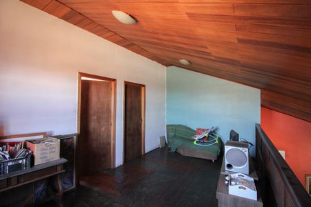 Casa à venda com 530m², 6 quartos e 4 vagasSala 2