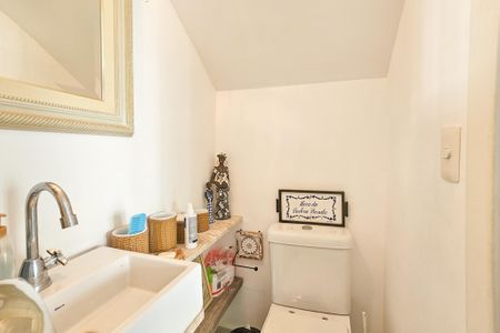 Apartamento para alugar com 100m², 2 quartos e 2 vagas Apartamento para alugar com 100m², 2 quartos e 2 vagasLavabo