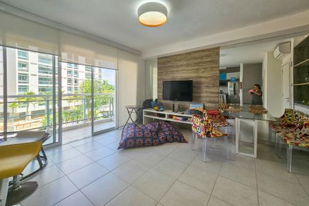 Apartamento para alugar com 100m², 2 quartos e 2 vagas Apartamento para alugar com 100m², 2 quartos e 2 vagasSala