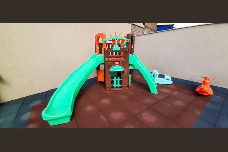 Apartamento para alugar com 55m², 2 quartos e 1 vagaÁrea comum - Playground