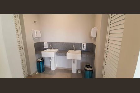Apartamento para alugar com 55m², 2 quartos e 1 vagaÁrea comum
