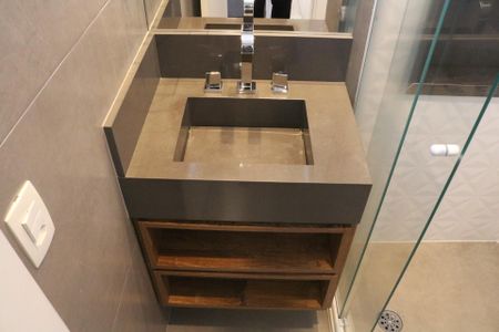 Apartamento para alugar com 53m², 2 quartos e 1 vagaBanheiro da Suíte