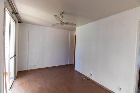 Apartamento para alugar com 65m², 2 quartos e 1 vaga Apartamento para alugar com 65m², 2 quartos e 1 vagaSala